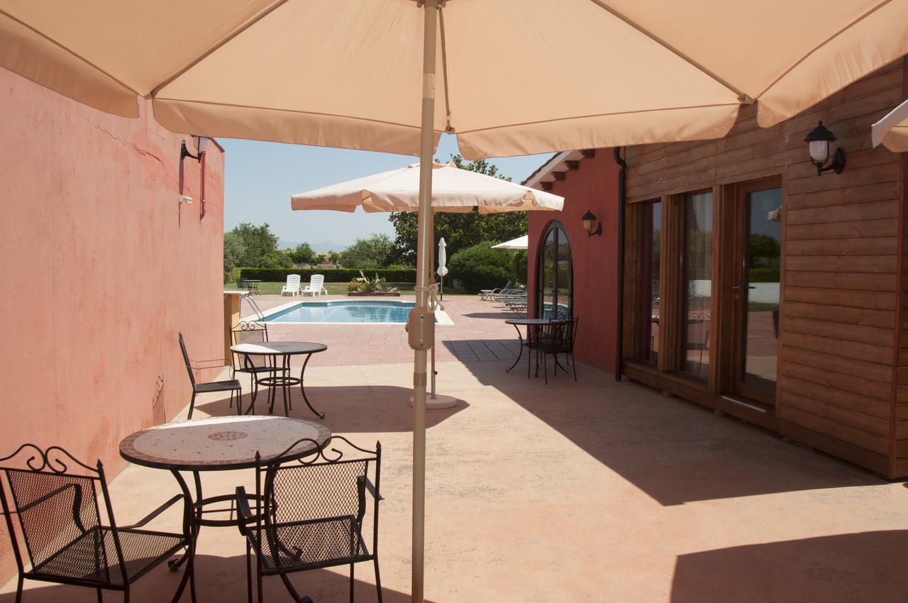 Hotel Rural Cal Ruget Vilobi Del Penedes Ngoại thất bức ảnh