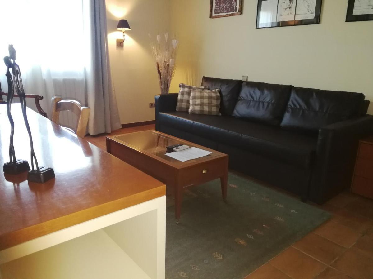 Hotel Rural Cal Ruget Vilobi Del Penedes Ngoại thất bức ảnh