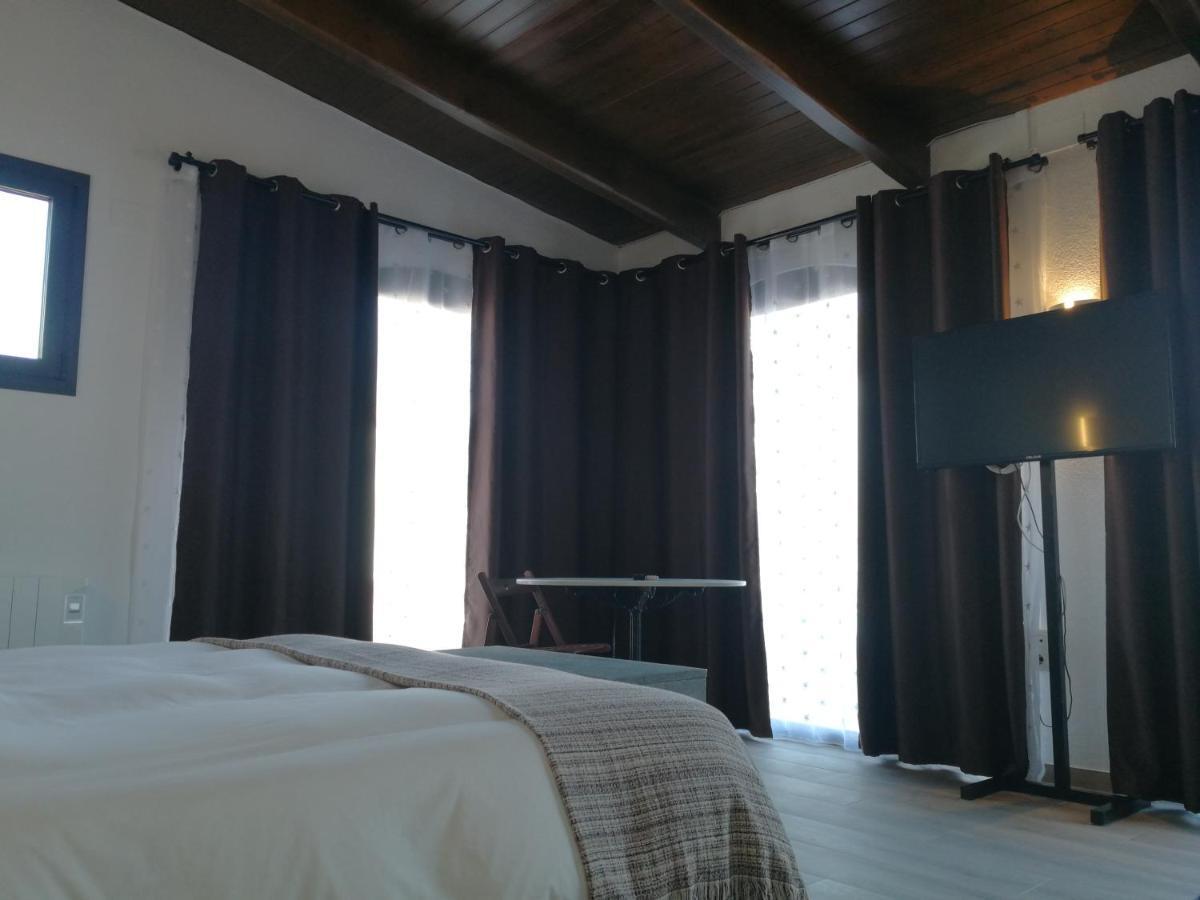 Hotel Rural Cal Ruget Vilobi Del Penedes Ngoại thất bức ảnh