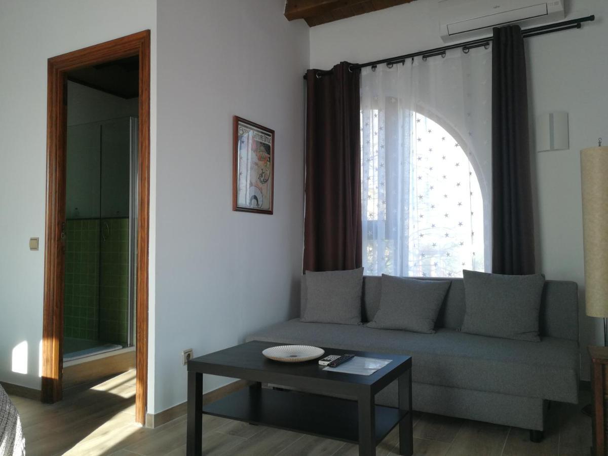 Hotel Rural Cal Ruget Vilobi Del Penedes Ngoại thất bức ảnh